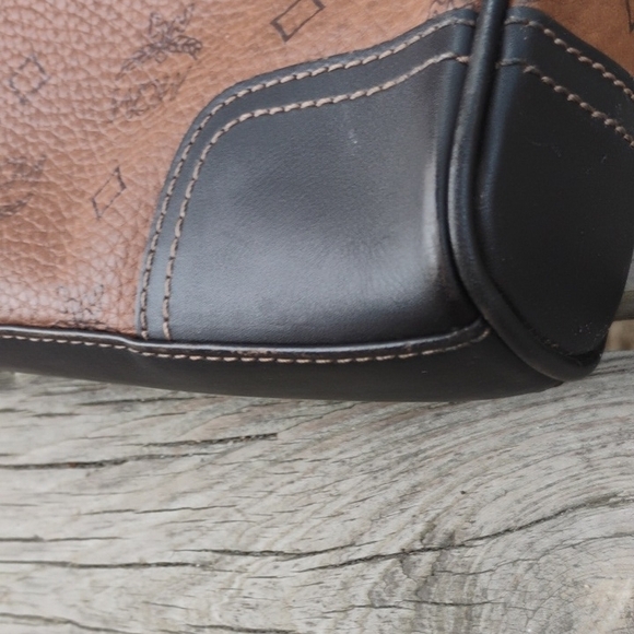 MCM Tan and Black Logo Shoulder Bag - Picture 6 of 12